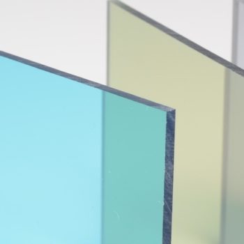 Tấm nhựa trong giá rẻ lấy sángTấm nhựa trong giá rẻ lấy sáng