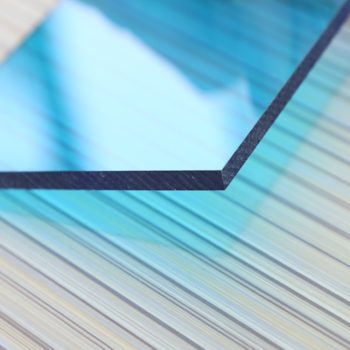 tấm nhựa lấy sáng polycarbonate