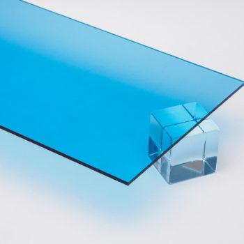 Tấm nhựa lấy sáng đặc ruột